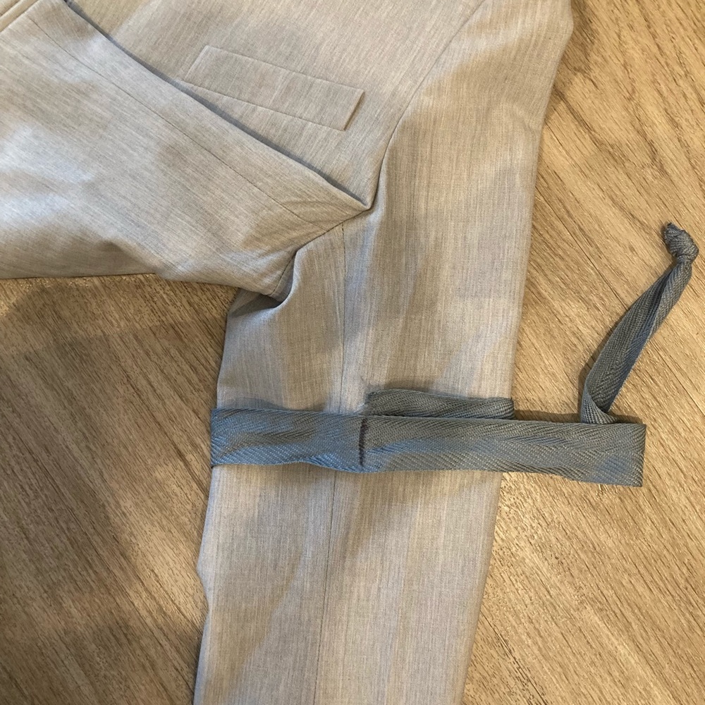 Theory blazer size 10! - Picture 12 of 13
